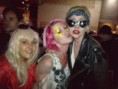 /album/lady-gaga-y-little-monsters/a5-27-10-lady-gaga-meeting-fans-in-nottingham-arena-jpg/